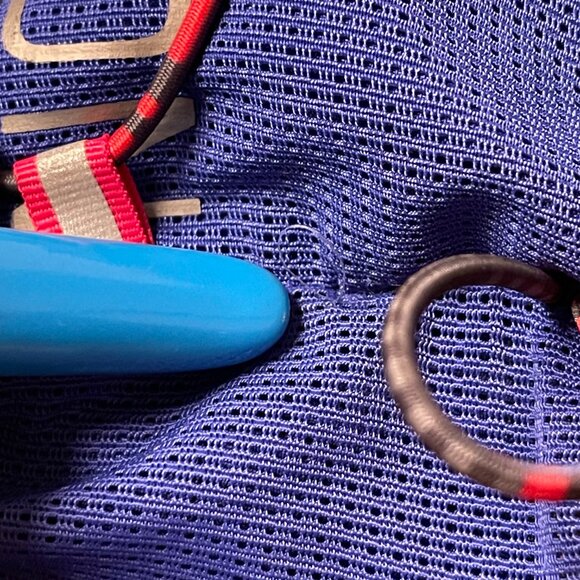 Ultimate Direction Ultra Vesta WMNS S/XS (Late 00's model) - Picture 11 of 12